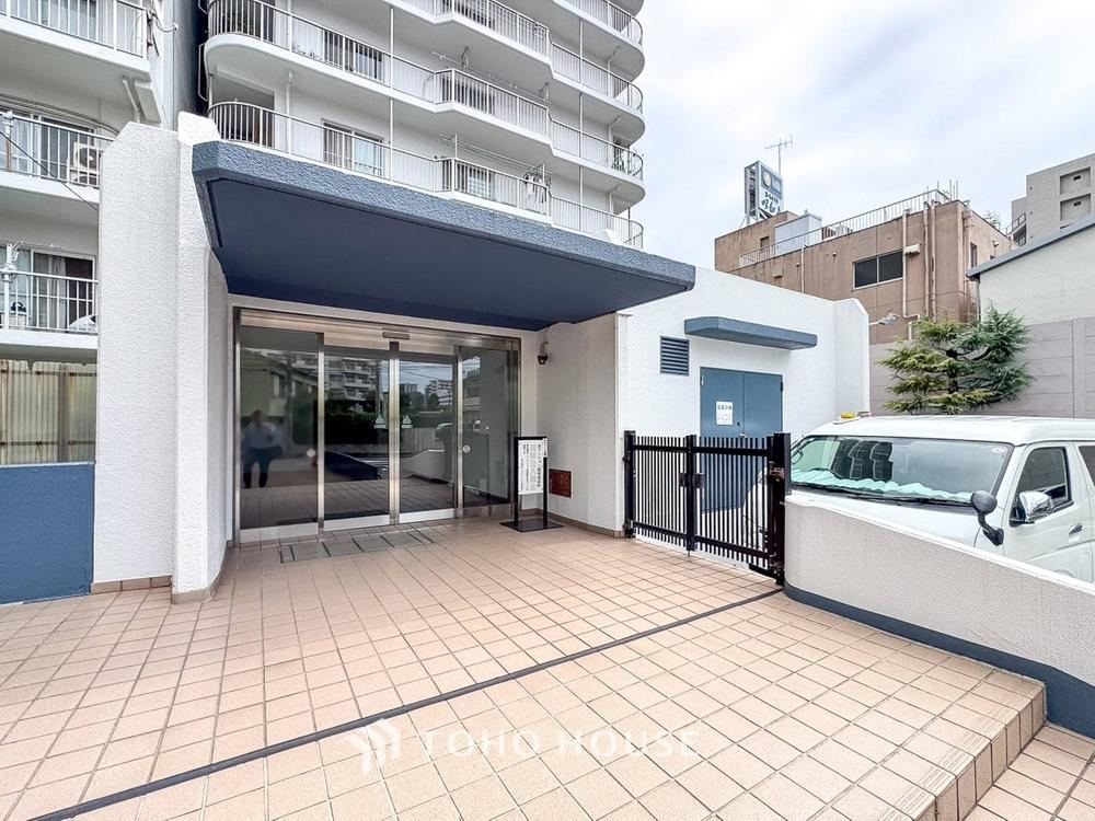 3LDK apartment in Ota Ward, Tokyo - Photo 1