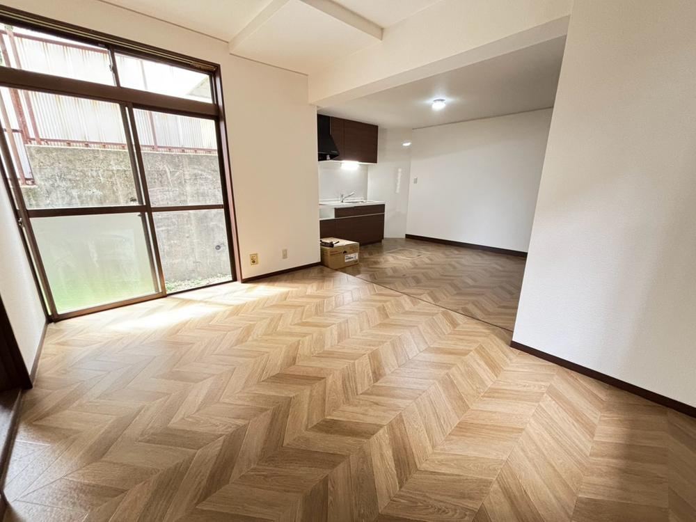 5LDK house in Izumi, Osaka - Photo 1