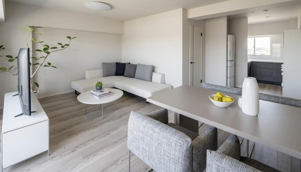 3LDK+S apartment in Nishi Ward, Osaka - Photo 1