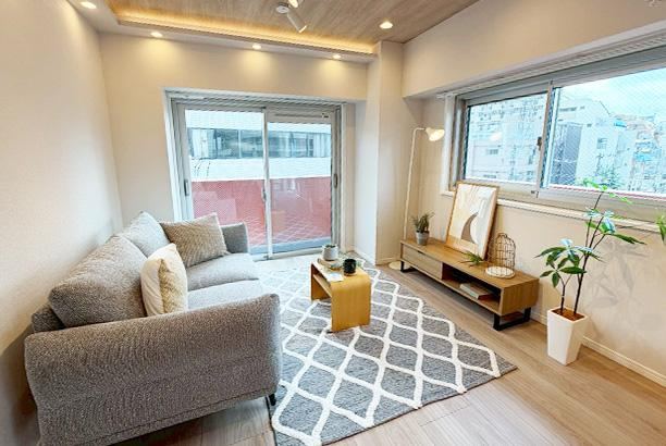 2LDK apartment in Toshima Ward, Tokyo - Photo 1