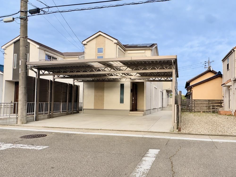 4LDK house in Minato Ward, Nagoya, Aichi - Photo 1