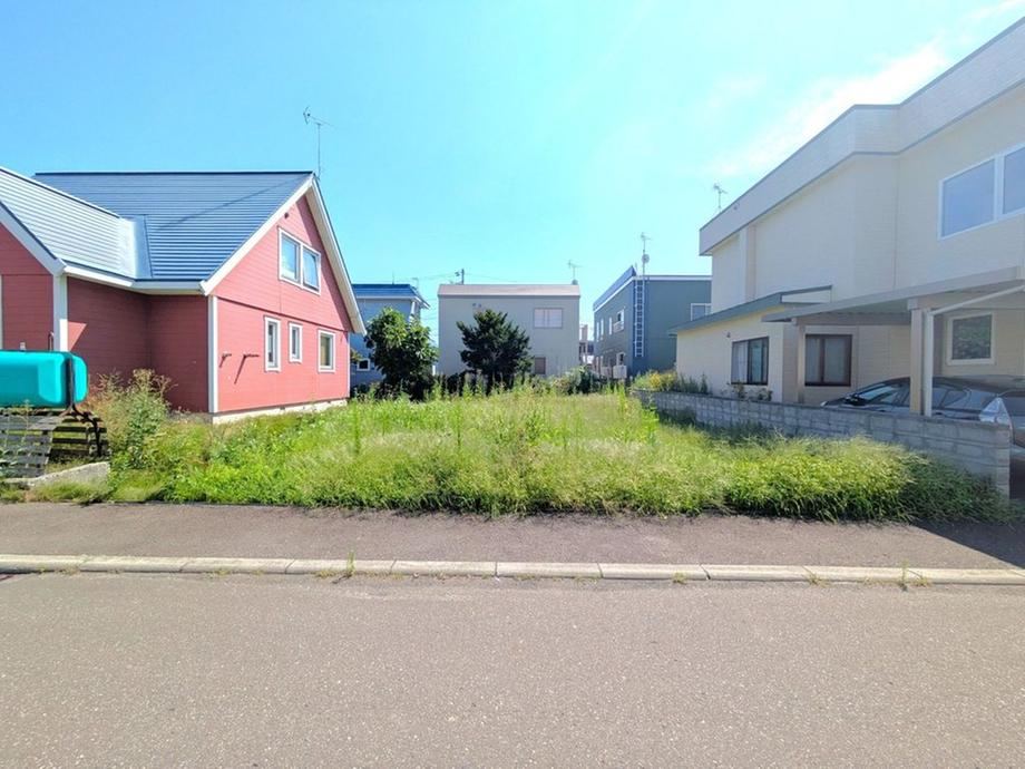 198 m² land in Kita Ward, Sapporo, Hokkaido - Photo 1