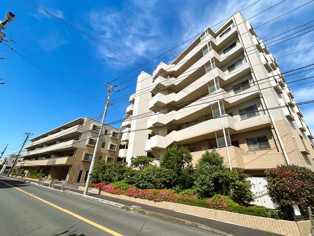 3LDK apartment in Funabashi, Chiba - Photo 1