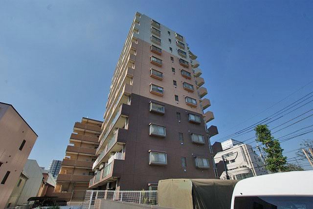 3LDK apartment in Nerima Ward, Tokyo - Photo 1
