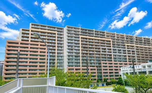 2LDK apartment in Koto Ward, Tokyo - Photo 1