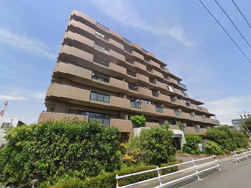 3LDK apartment in Funabashi, Chiba - Photo 1
