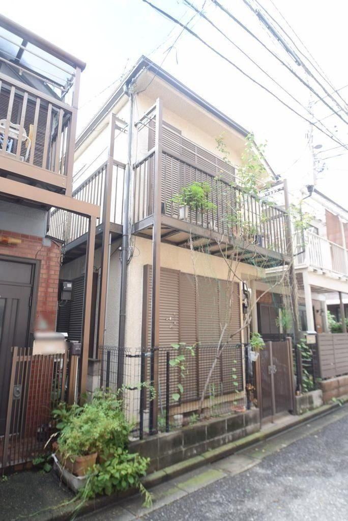 2LDK house in Setagaya Ward, Tokyo - Photo 1