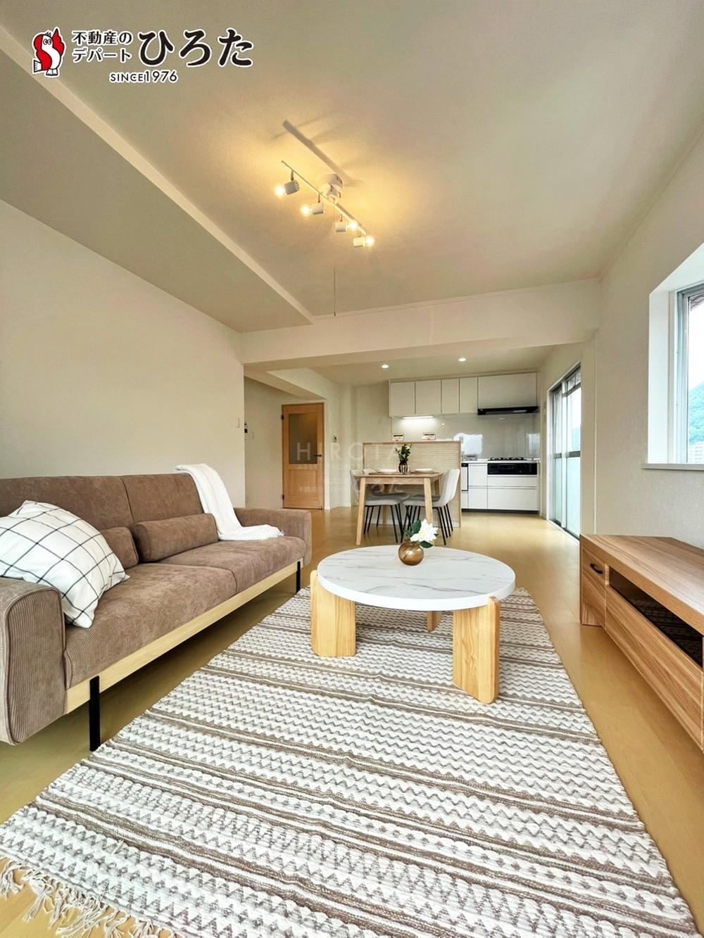 3LDK apartment in Moji Ward, Kitakyushu, Fukuoka - Photo 1
