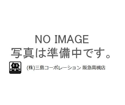 5LDK+S house in Takatsuki, Osaka - Photo 1