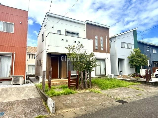 4LDK house in Miyazaki, Miyazaki - Photo 1