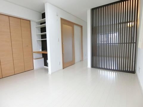 3LDK house in Shinjuku Ward, Tokyo - Photo 1