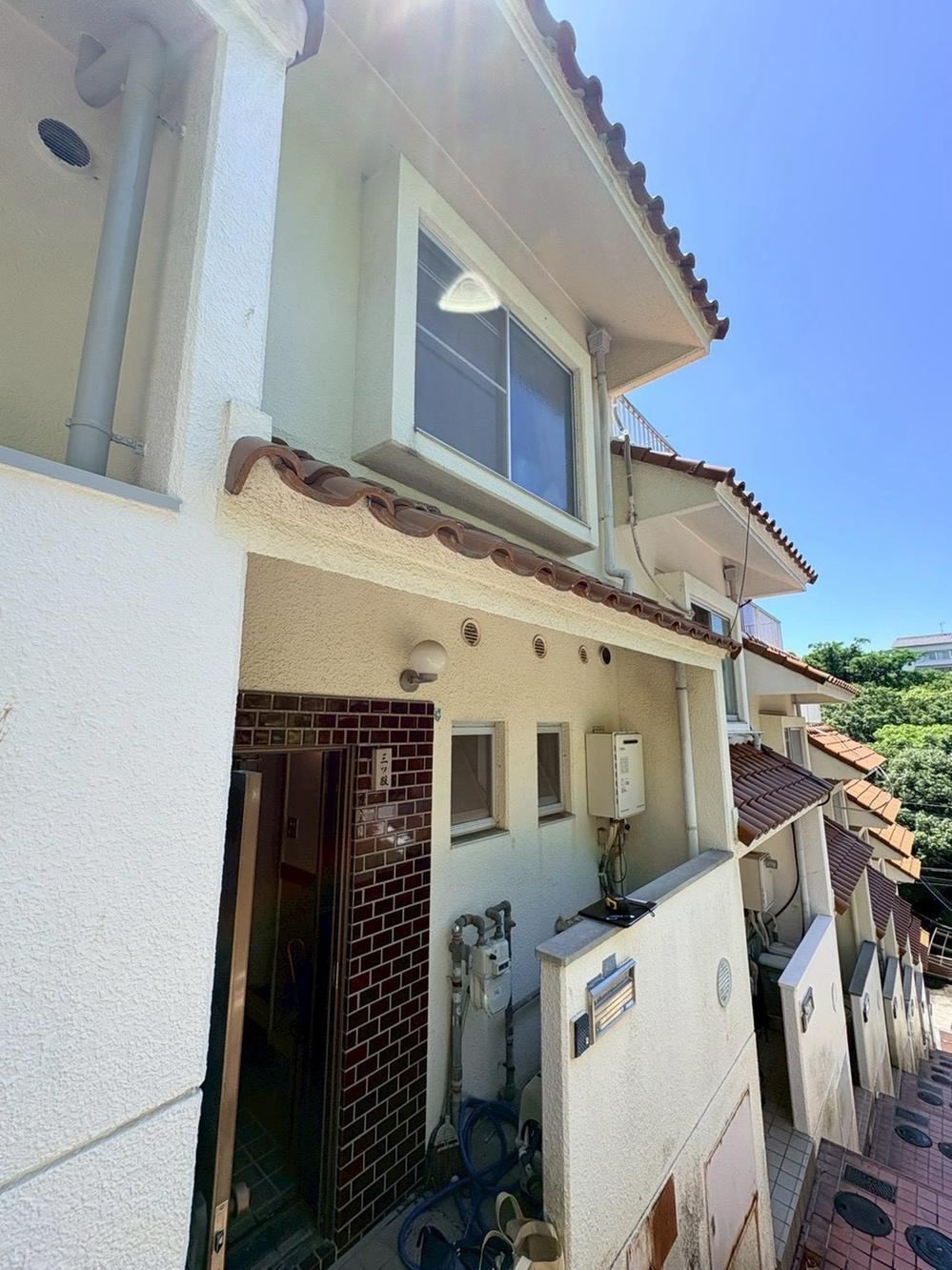 4DK house in Nagata Ward, Kobe, Hyogo - Photo 1