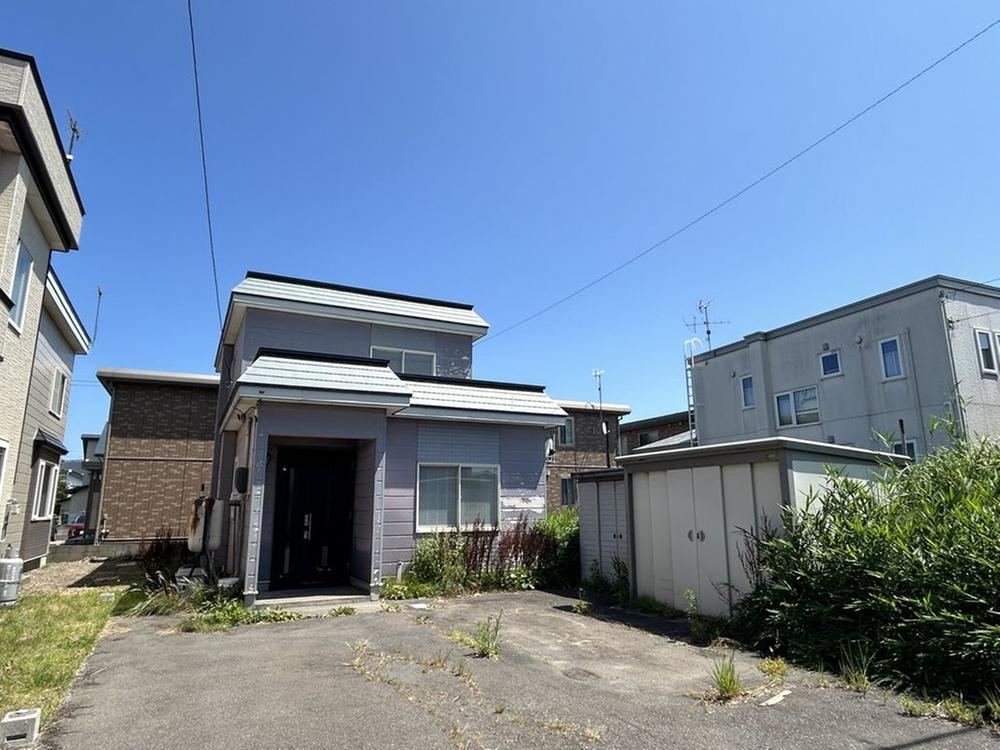 4LDK house in Aomori, Aomori - Photo 1