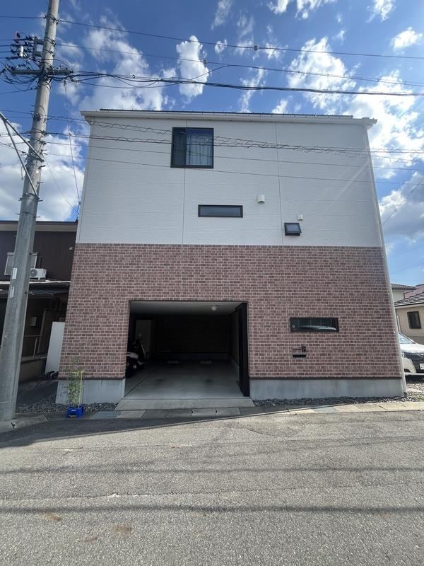 2LDK house in Owariasahi, Aichi - Photo 1