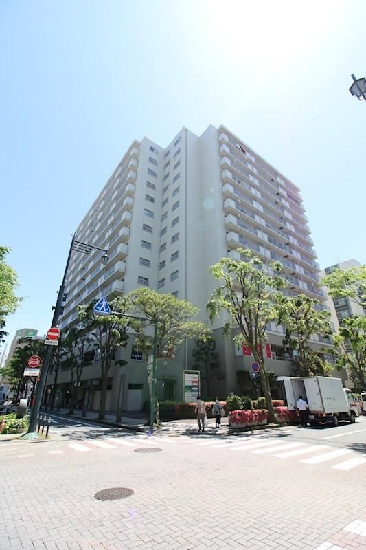 2LDK apartment in Chuo Ward, Niigata - Photo 1