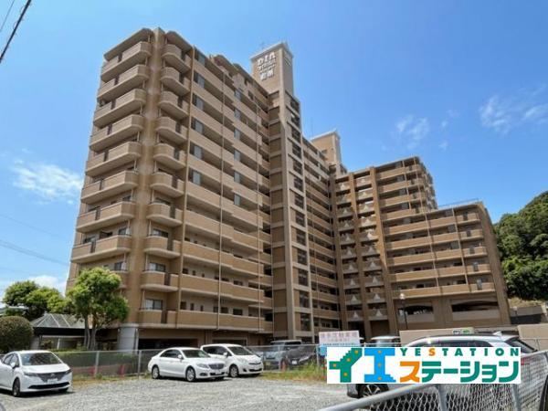 4LDK apartment in Itoshima, Fukuoka - Photo 1
