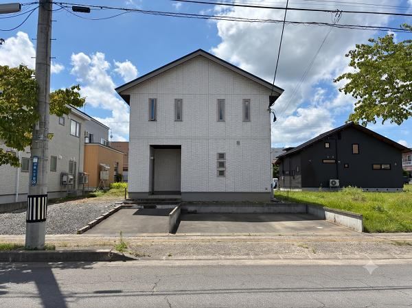 3LDK+2S house in Hirosaki, Aomori - Photo 1