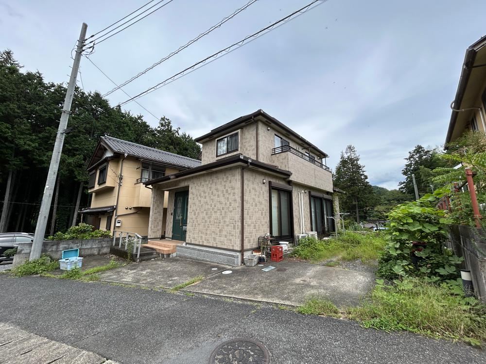 3LDK house in Ome, Tokyo - Photo 1