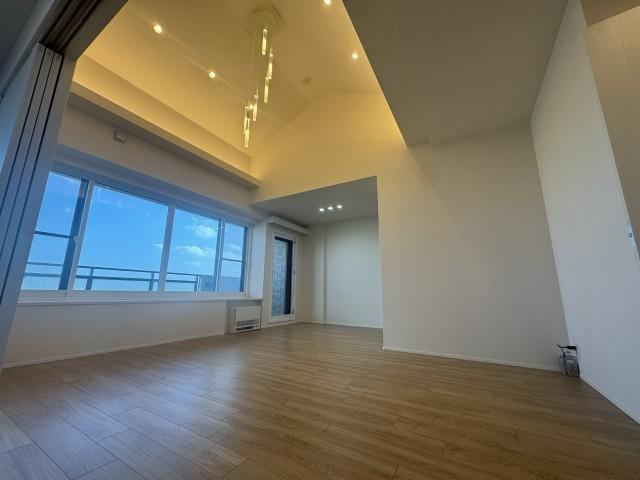 3LDK apartment in Chuo Ward, Sapporo, Hokkaido - Photo 1