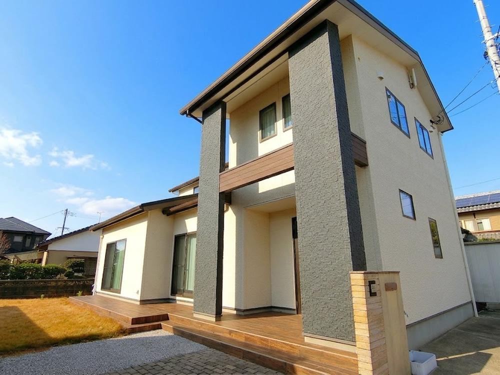 4LDK house in Omura, Nagasaki - Photo 1