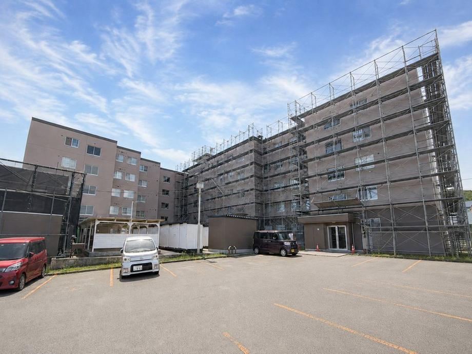 3LDK apartment in Teine Ward, Sapporo, Hokkaido - Photo 1