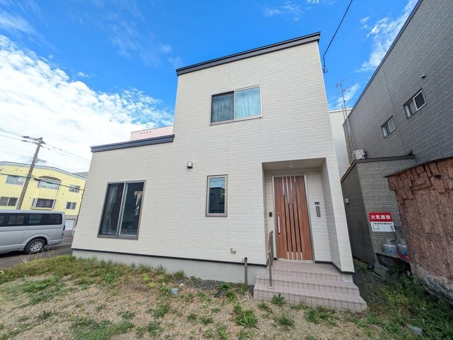 2LDK+S house in Shiroishi Ward, Sapporo, Hokkaido - Photo 1