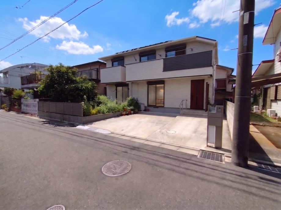 4LDK+S house in Isogo Ward, Yokohama, Kanagawa - Photo 1