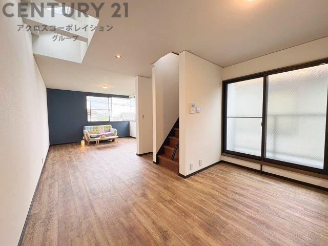 2LDK house in Nada Ward, Kobe, Hyogo - Photo 1