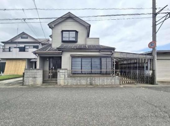 5LDK house in Konosu, Saitama - Photo 1