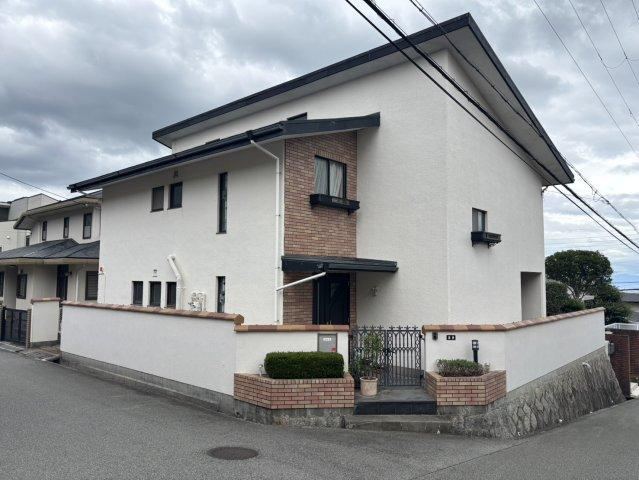 6LDK house in Higashinada Ward, Kobe, Hyogo - Photo 1