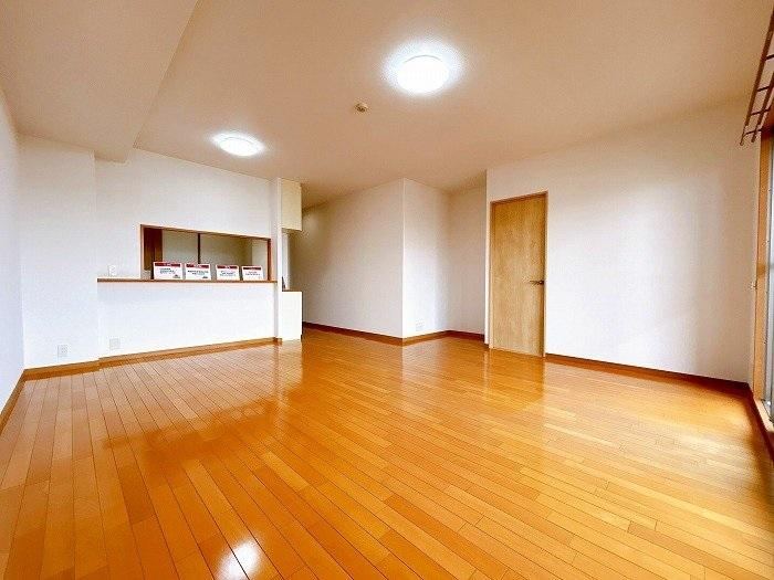 2LDK apartment in Naka Ward, Okayama - Photo 1