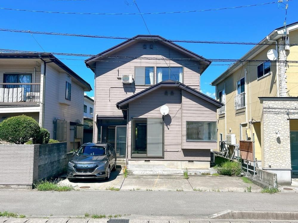 4LDK house in Akita, Akita - Photo 1
