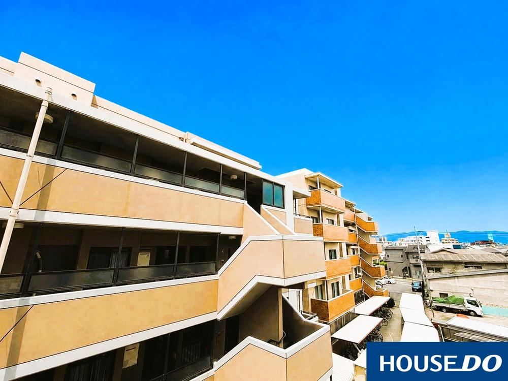 4LDK apartment in Sawara Ward, Fukuoka - Photo 1