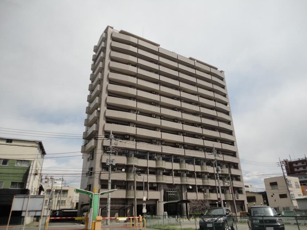 3LDK apartment in Maebashi, Gunma - Photo 1