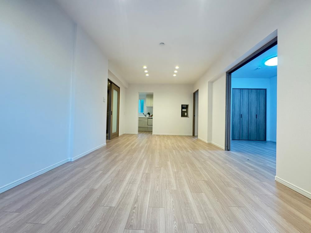 3LDK apartment in Chuo Ward, Sapporo, Hokkaido - Photo 1