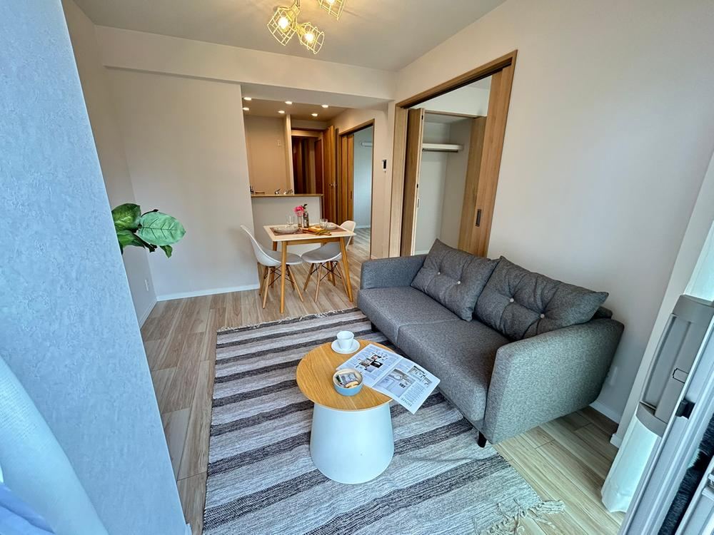 3LDK apartment in Nishinomiya, Hyogo - Photo 1
