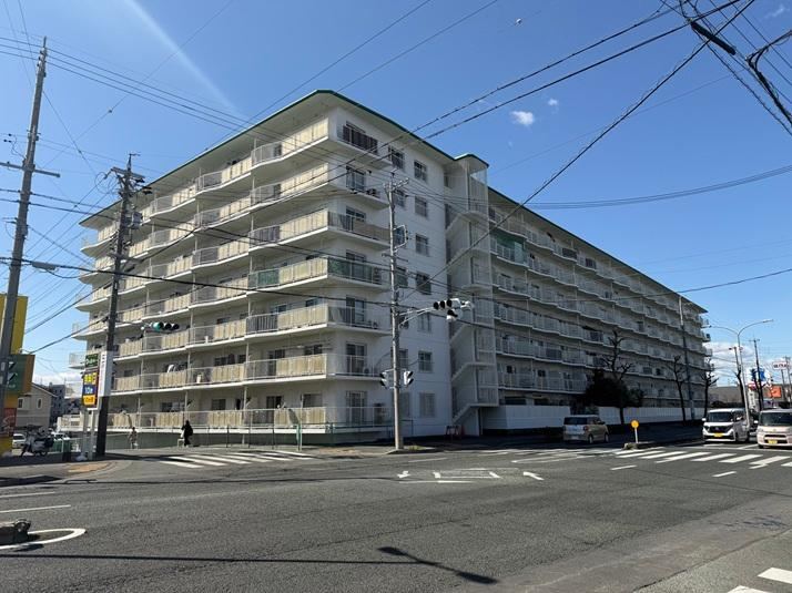 2LDK+S apartment in Chuo Ward, Hamamatsu, Shizuoka - Photo 1