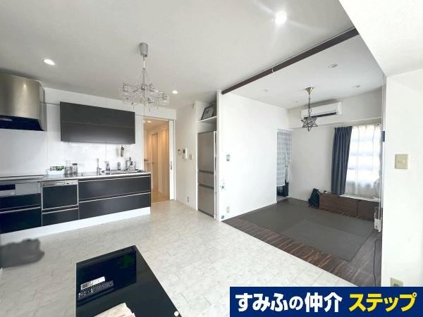 1LDK apartment in Higashinada Ward, Kobe, Hyogo - Photo 1