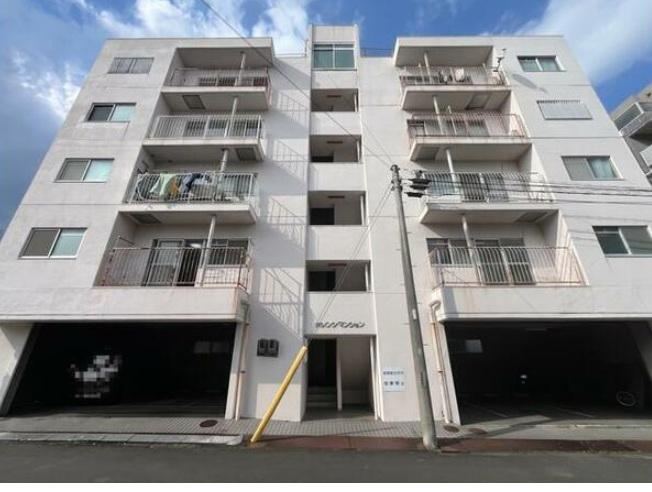 3LDK apartment in Aoi Ward, Shizuoka - Photo 1
