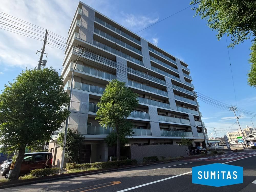 3LDK apartment in Naka Ward, Okayama - Photo 1