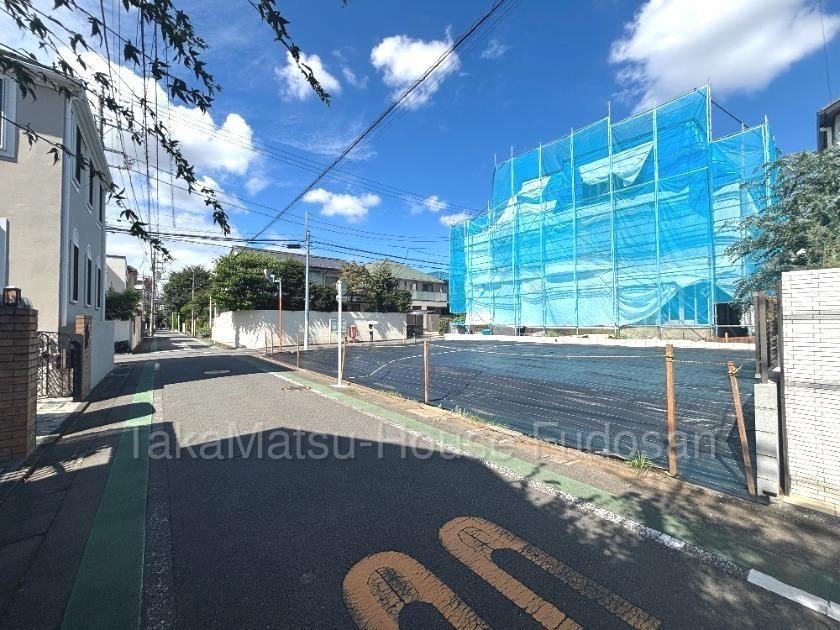 107 m² land in Meguro Ward, Tokyo - Photo 1