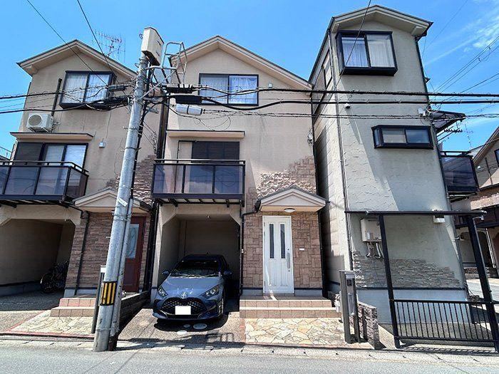 3LDK house in Fushimi Ward, Kyoto - Photo 1