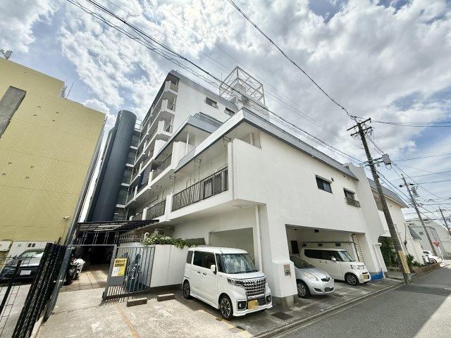2LDK+S apartment in Mizuho Ward, Nagoya, Aichi - Photo 1