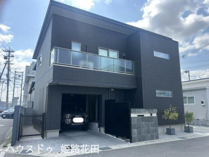 3LDK+S house in Himeji, Hyogo - Photo 1