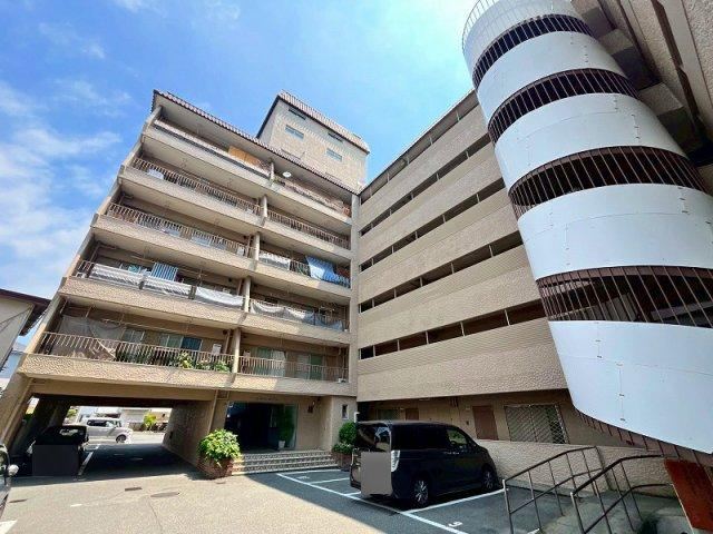 2DK apartment in Asaminami Ward, Hiroshima - Photo 1