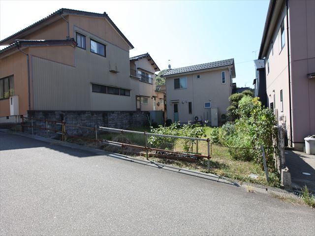 147 m² land in Kanazawa, Ishikawa - Photo 1