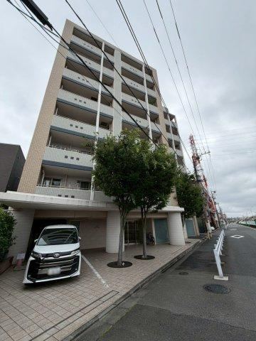 4LDK apartment in Sumida Ward, Tokyo - Photo 1