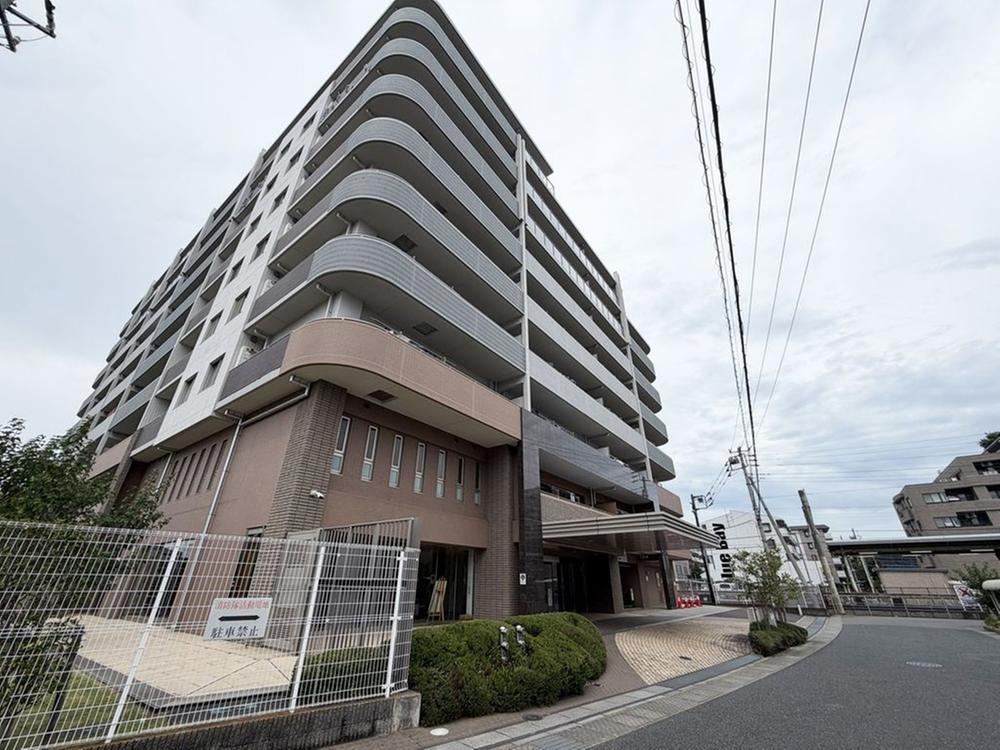 2LDK apartment in Konosu, Saitama - Photo 1