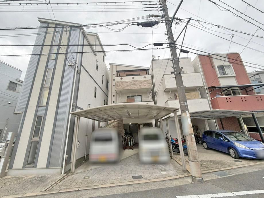4LDK house in Settsu, Osaka - Photo 1
