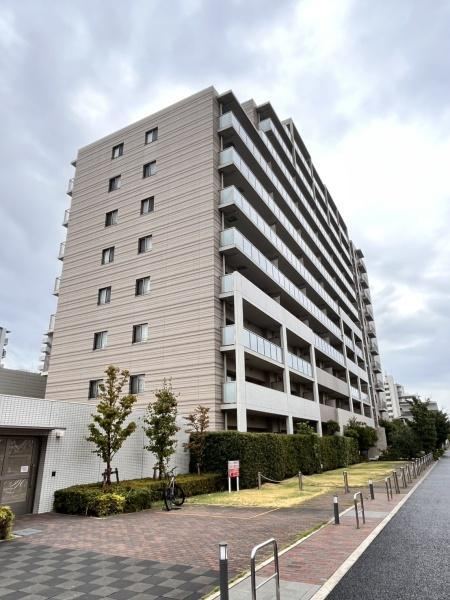 2LDK apartment in Kita Ward, Sakai, Osaka - Photo 1